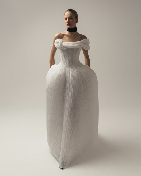 Свадебные платья-макси, которые никогда не выйдут из
