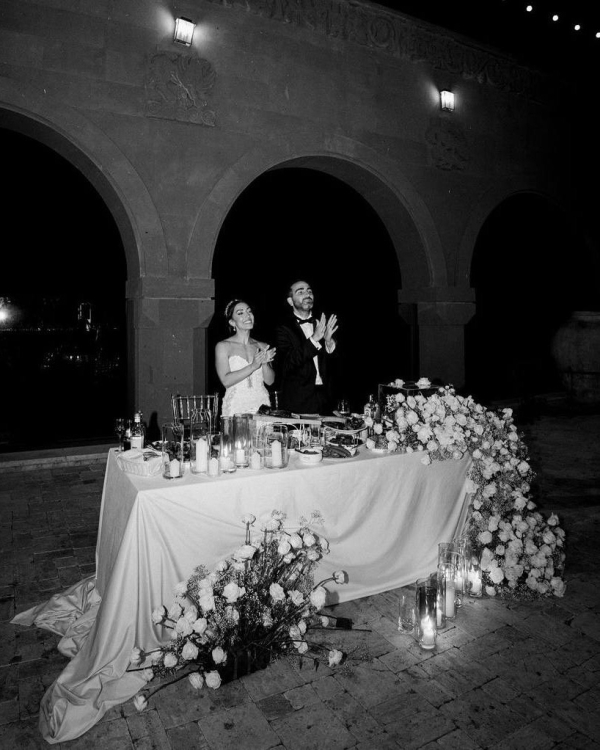 Одним глазом на вас, другим — на