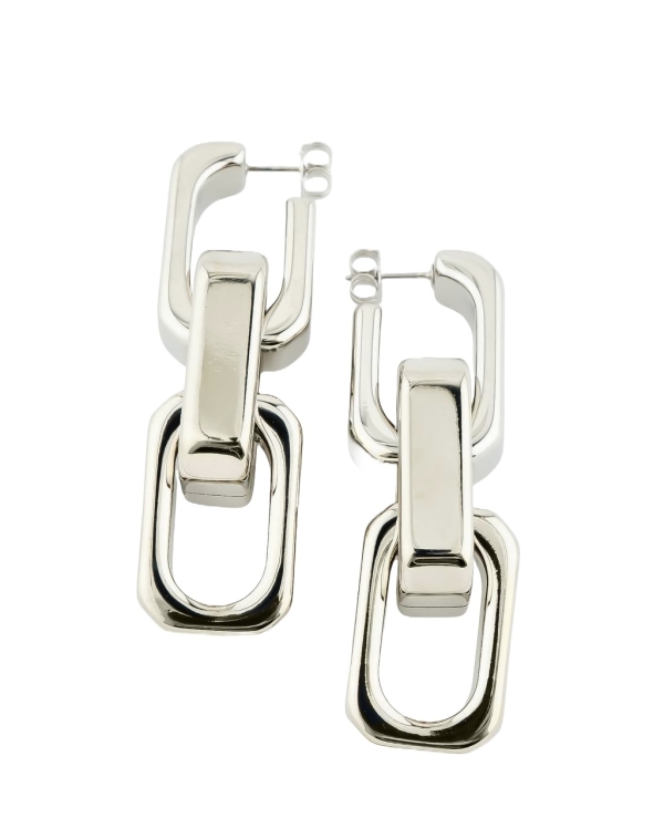 Размер имеет значение. 20 statement-серег для эффектного