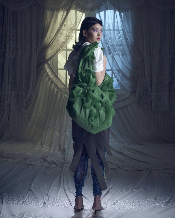 Love is in the air. Носим рюши