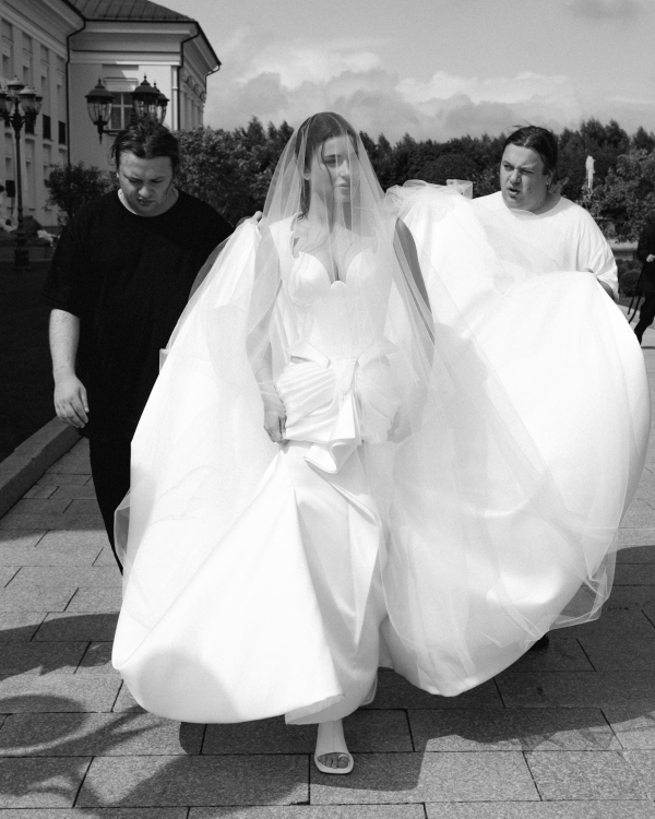 Вот модные образы невест 2025, за которыми