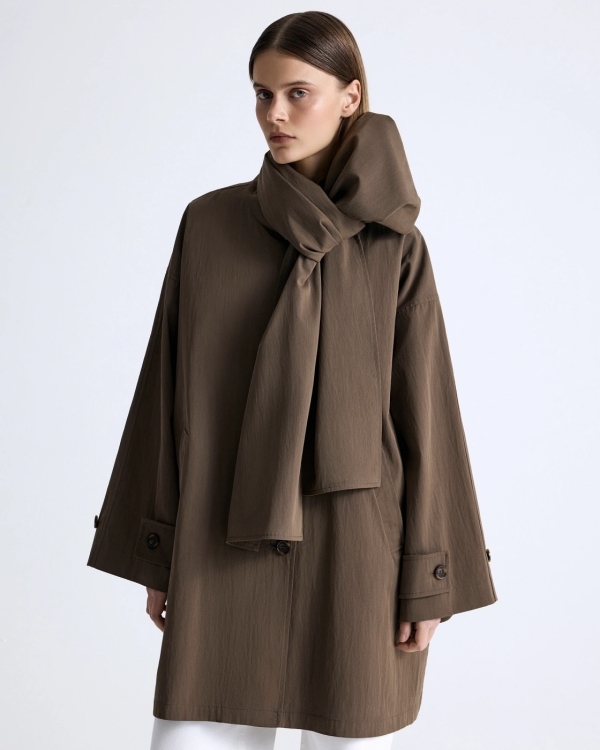 Нашли 30 отличных тренчей на осень —