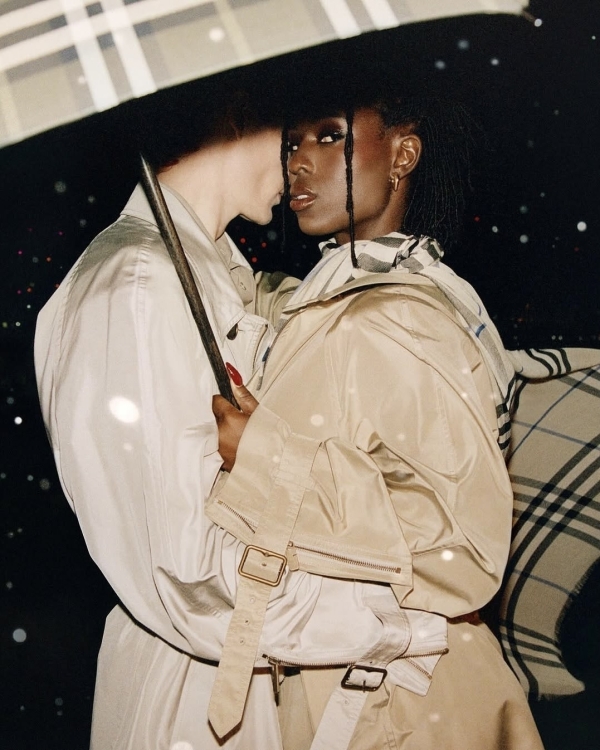 Как позировать на парной фотосессии? Посмотрите на