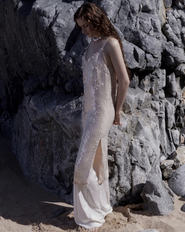 Платья с крупными пайетками — самый красивый вечериночный