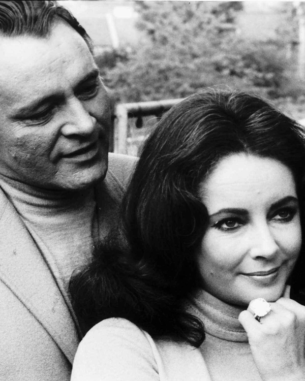 Топ-7 самых дорогих помолвочных колец в истории