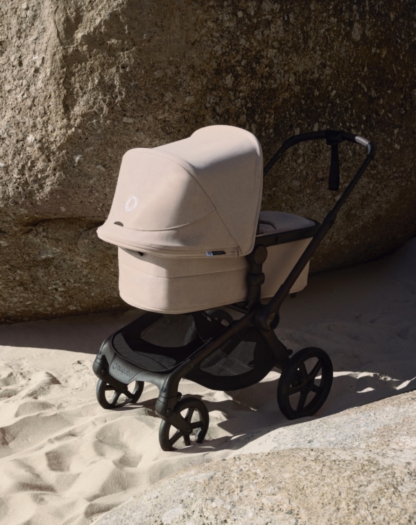 Какие детские коляски выбирают селебрити?