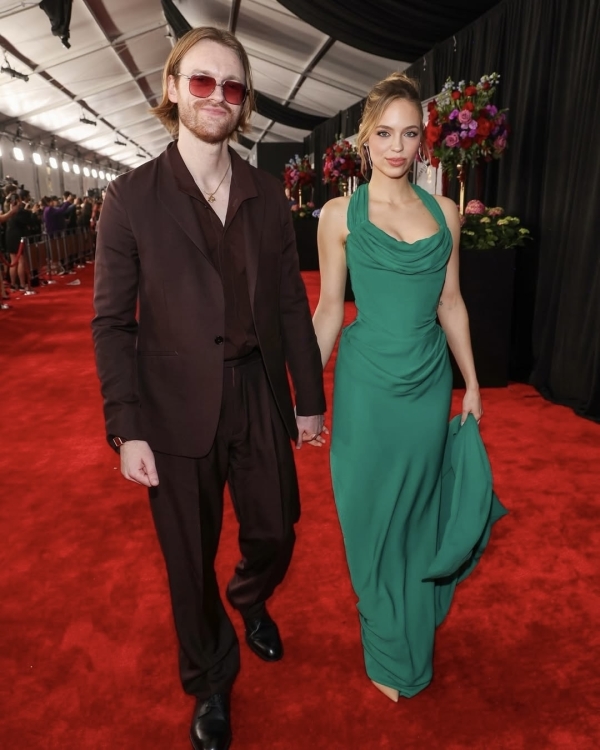 Брат Билли Айлиш Финнеас О’Коннелл женится