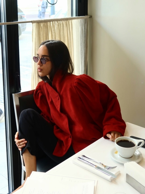 Кто должен платить на первом свидании?