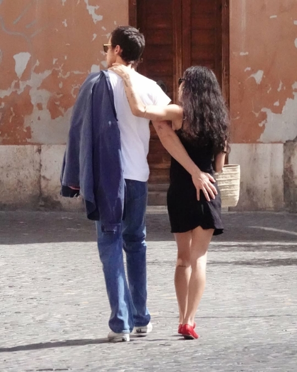 Зои Кравиц и Гарри Стайлз — самая