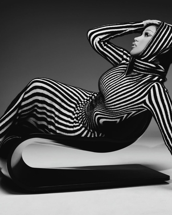 Карди Би беременна в четвертый раз