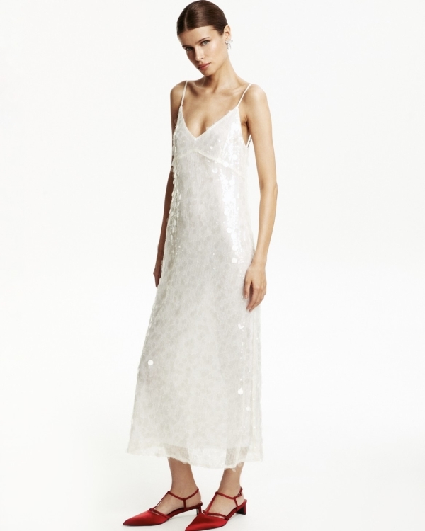 Платья с крупными пайетками — самый красивый вечериночный