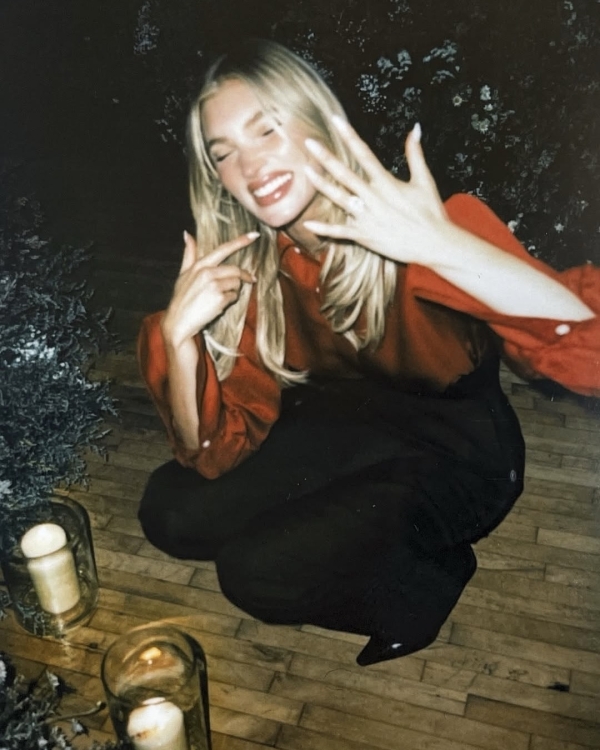 Эльза Хоск выходит замуж