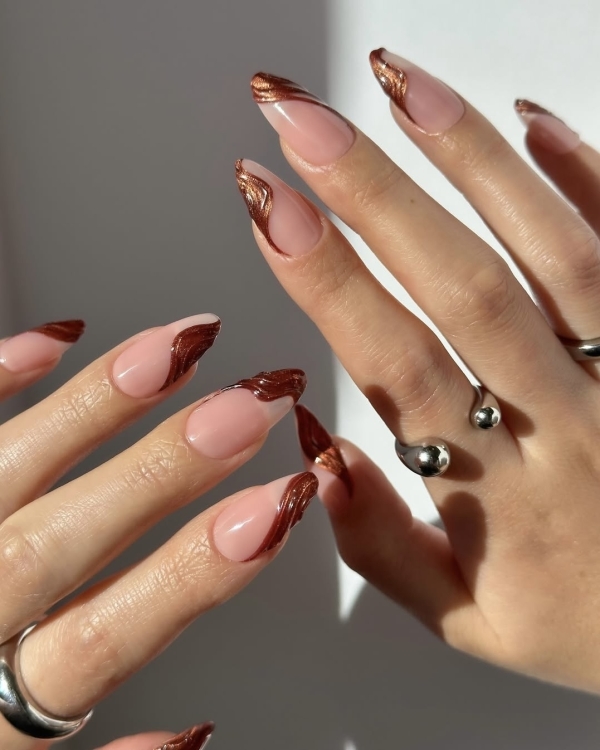 Хром, princess nails и клетчатый. Какой маникюр