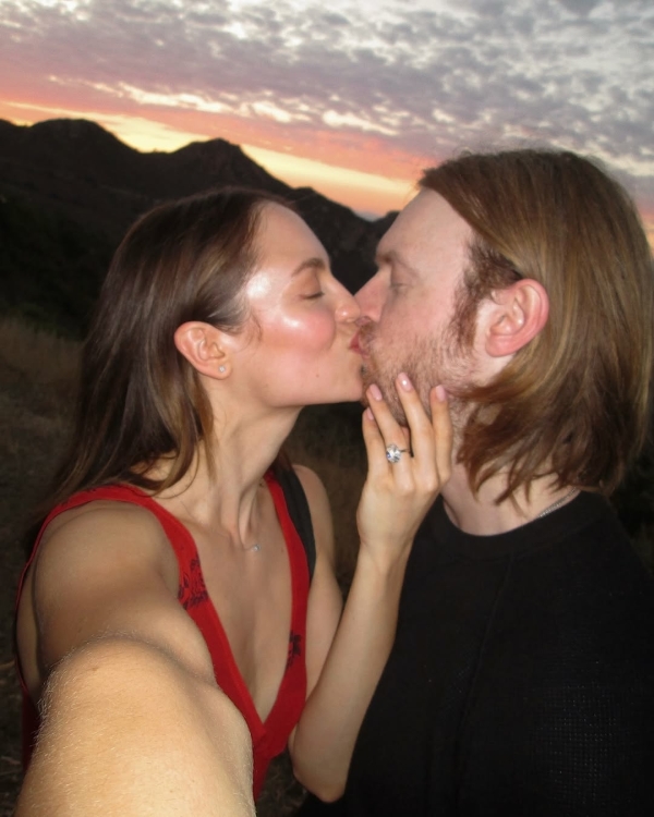 Брат Билли Айлиш Финнеас О’Коннелл женится