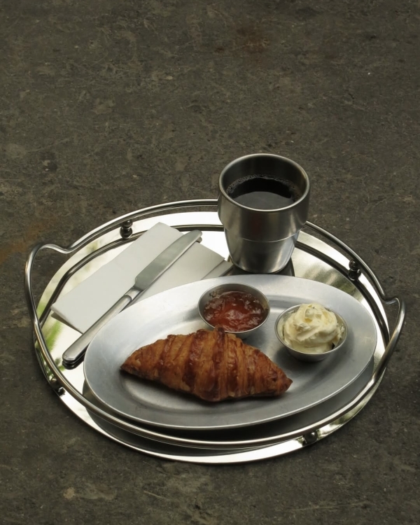 «Унесенные призраками» во дворе DFF и другие