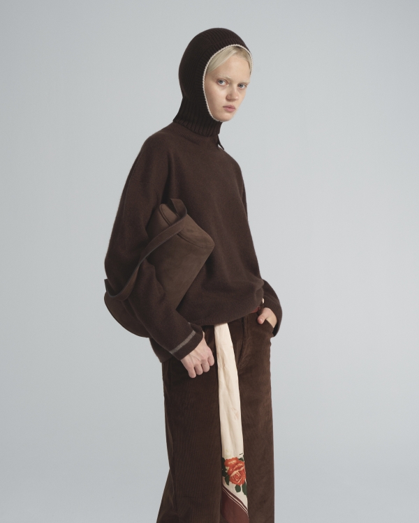 Кепи, гольфы и другие актуальные аксессуары на