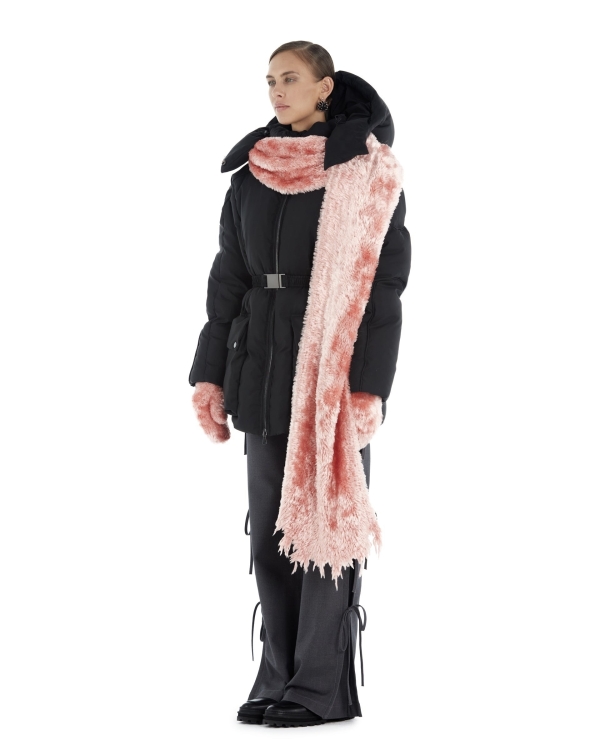 Кепи, гольфы и другие актуальные аксессуары на