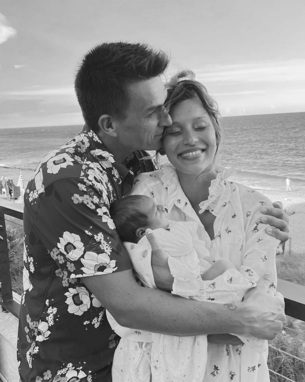 Регина Тодоренко родила третьего ребенка