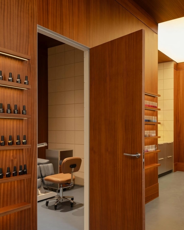 Подарки для жены: 30+ референсов на день