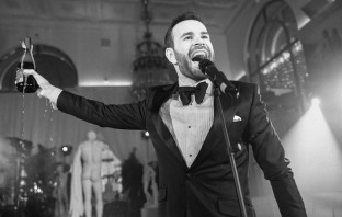 Ведущие Дмитрий Кохно