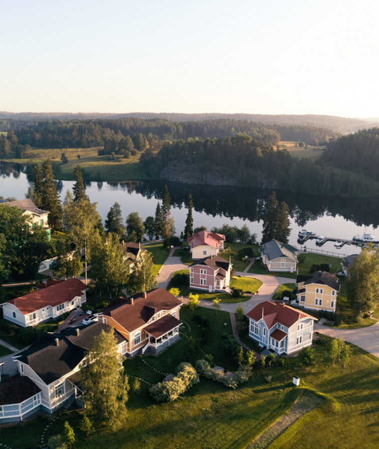 Площадки Ладожская усадьба