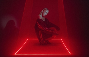 Диджеи Лена Зозуля