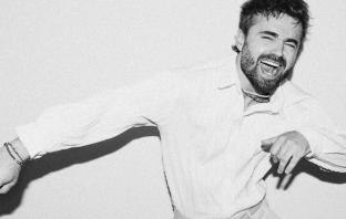 Ведущие Роман Медведев