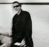 Диджеи Кирилл Зубов