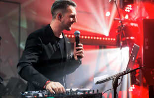 Кавер-группы T O F U