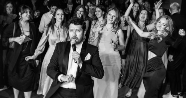 Ведущие Константин Анисимов