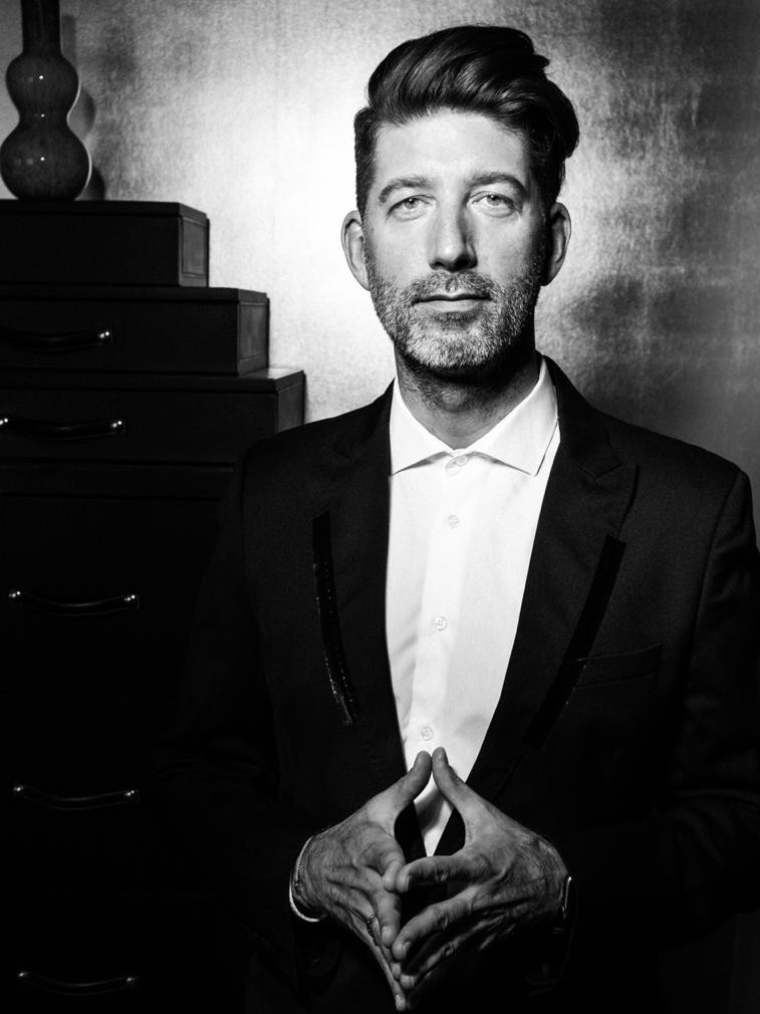 Ведущие Дмитрий Кожома