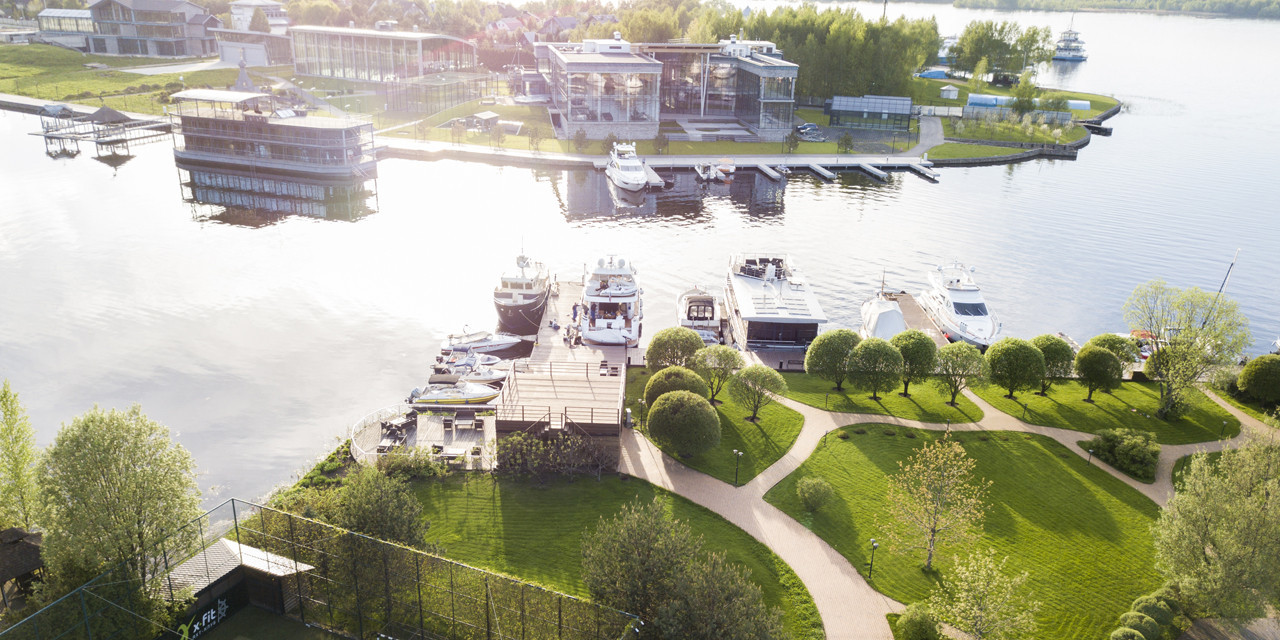 /storage/Skyriver Yacht & Country club
