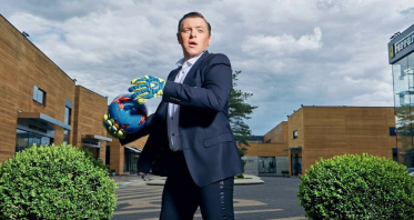 Ведущие Роман Клячкин