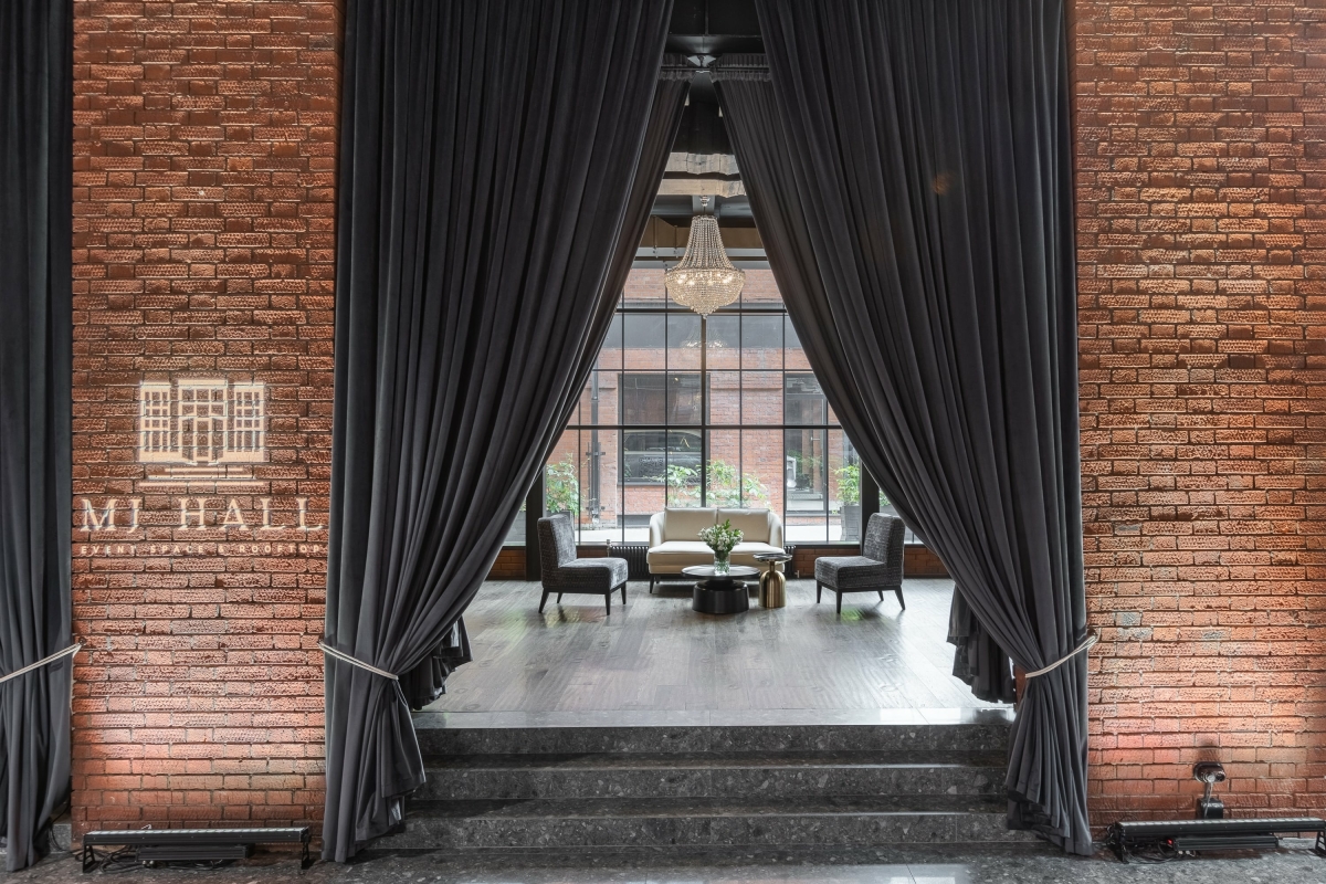 Площадки MJ Hall