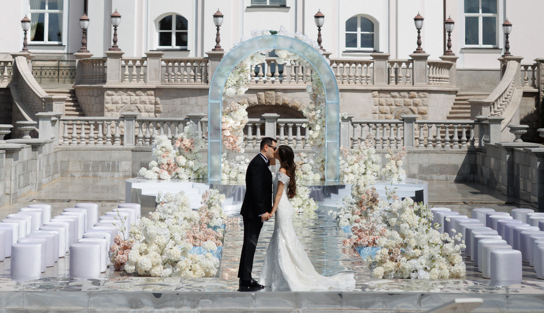 Агентства Royal Wedding