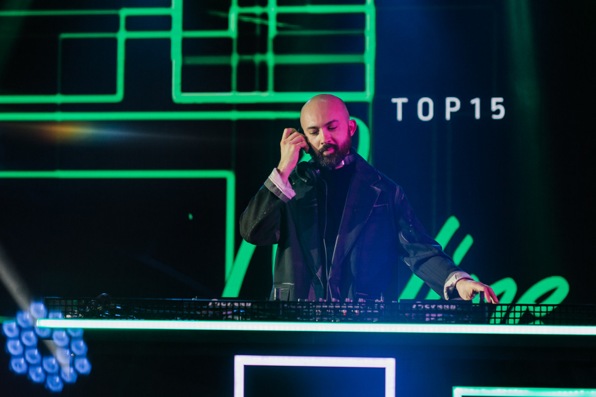 Диджеи Виталий Козак