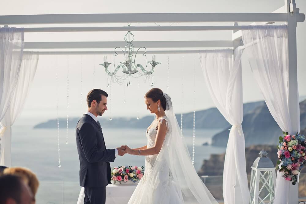 Свадьба под облаками Санторини: фотограф Андрей Настасенко