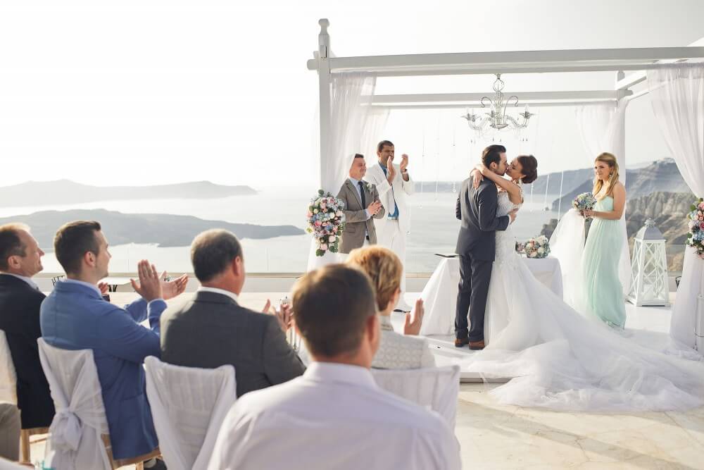 Свадьба под облаками Санторини: фотограф Андрей Настасенко